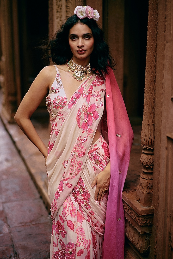 Ivory Georgette Printed & Embroidered Pre-Stitched Wedding Saree Set by Paulmi & Harsh at Pernia's Pop Up Shop