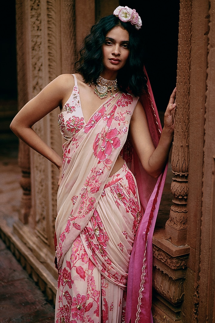 Ivory Georgette Printed & Embroidered Pre-Stitched Wedding Saree Set by Paulmi & Harsh at Pernia's Pop Up Shop