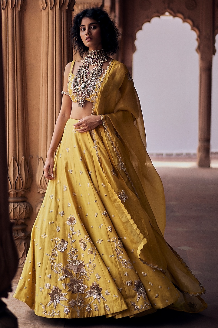 Tuscany Yellow Chiniya Silk Aari & Zardosi Embroidered Wedding Lehenga Set by Paulmi & Harsh at Pernia's Pop Up Shop