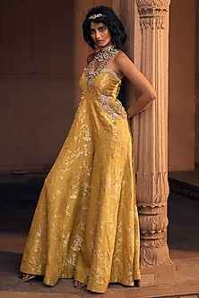 product-color-Yellow