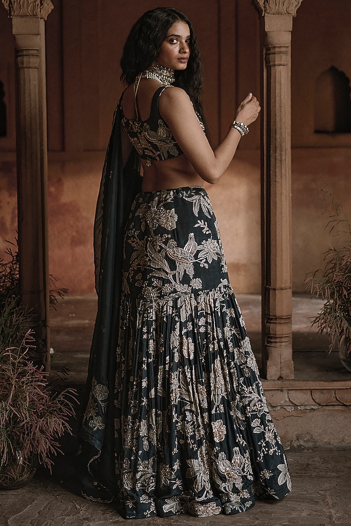 Black Crepe Printed & Embroidered Fish-Cut Wedding Lehenga Set by Paulmi & Harsh at Pernia's Pop Up Shop