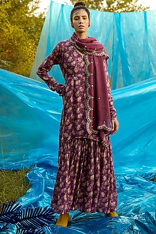 Jamuni Purple Printed Kurta Set by Paulmi & Harsh
