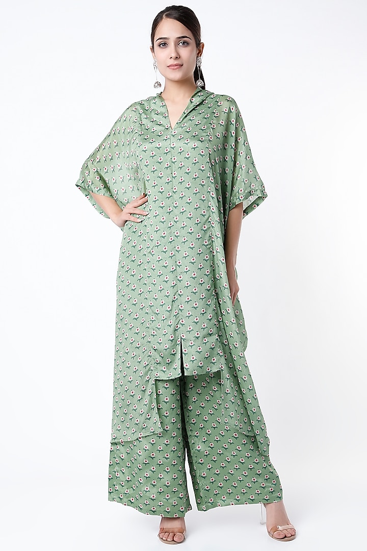 Pista Green Printed Kimono Kurta Set by Paulmi & Harsh at Pernia's Pop Up Shop