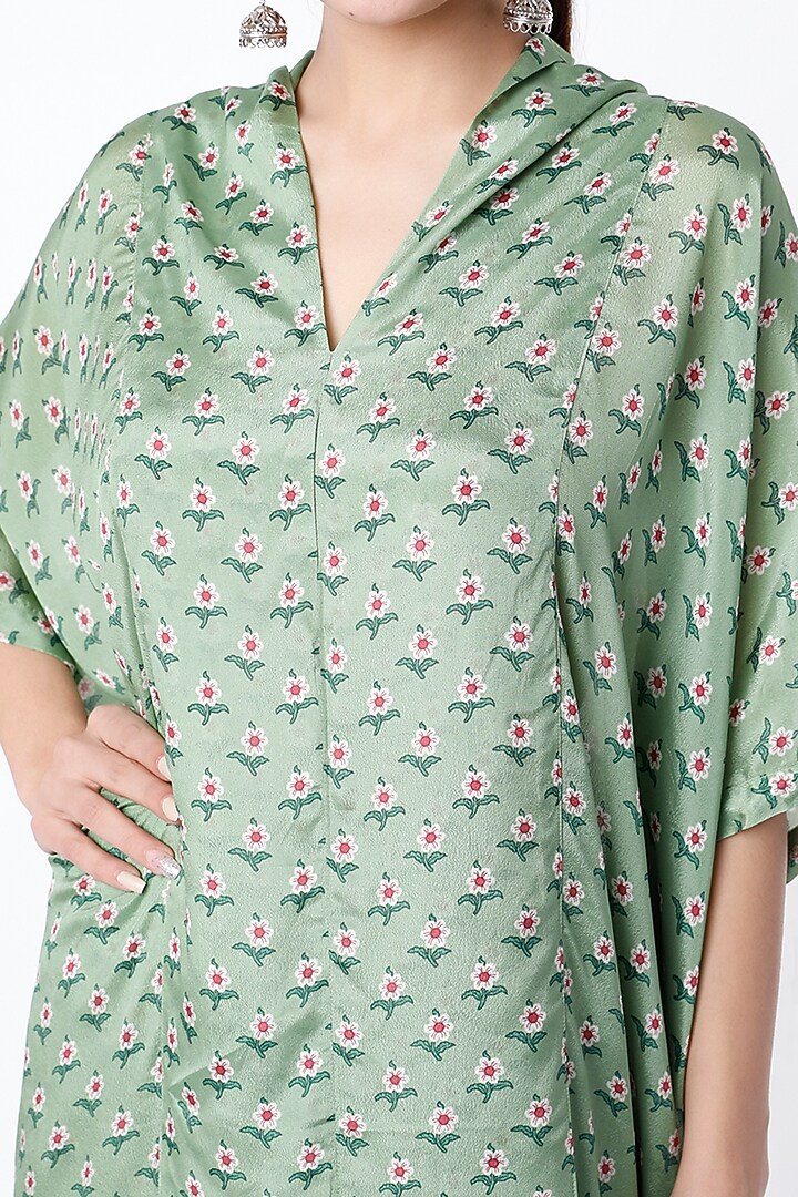 Pista Green Printed Kimono Kurta Set by Paulmi & Harsh at Pernia's Pop Up Shop