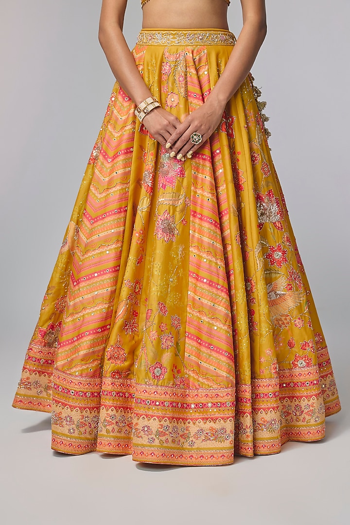 Yellow Chiniya Silk Floral Printed Bridal Lehenga Set by Paulmi & Harsh at Pernia's Pop Up Shop