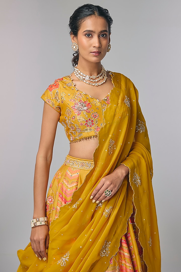 Yellow Chiniya Silk Floral Printed Bridal Lehenga Set by Paulmi & Harsh at Pernia's Pop Up Shop