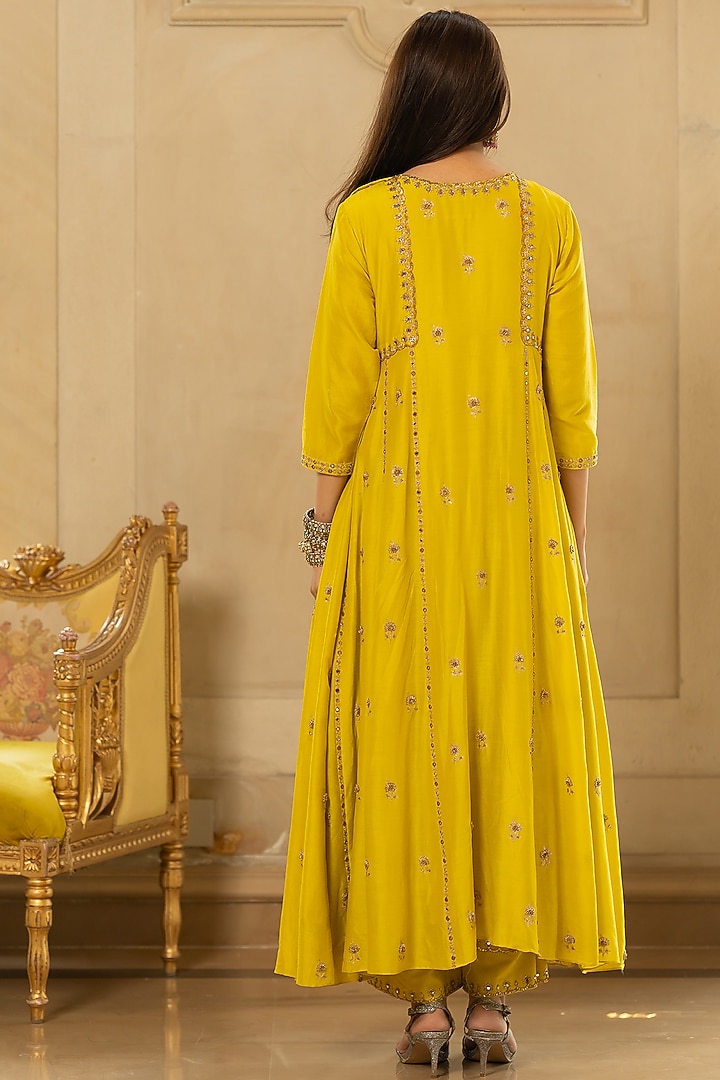 Lime Yellow Chiniya Silk Motif Embroidered Kurta Set by Paulmi & Harsh at Pernia's Pop Up Shop