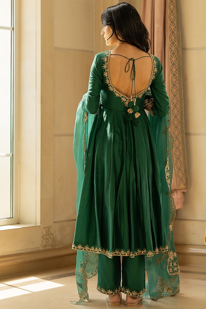 Emerald Green Chiniya Silk Resham Embroidered Wedding Anarkali Set by Paulmi & Harsh at Pernia's Pop Up Shop