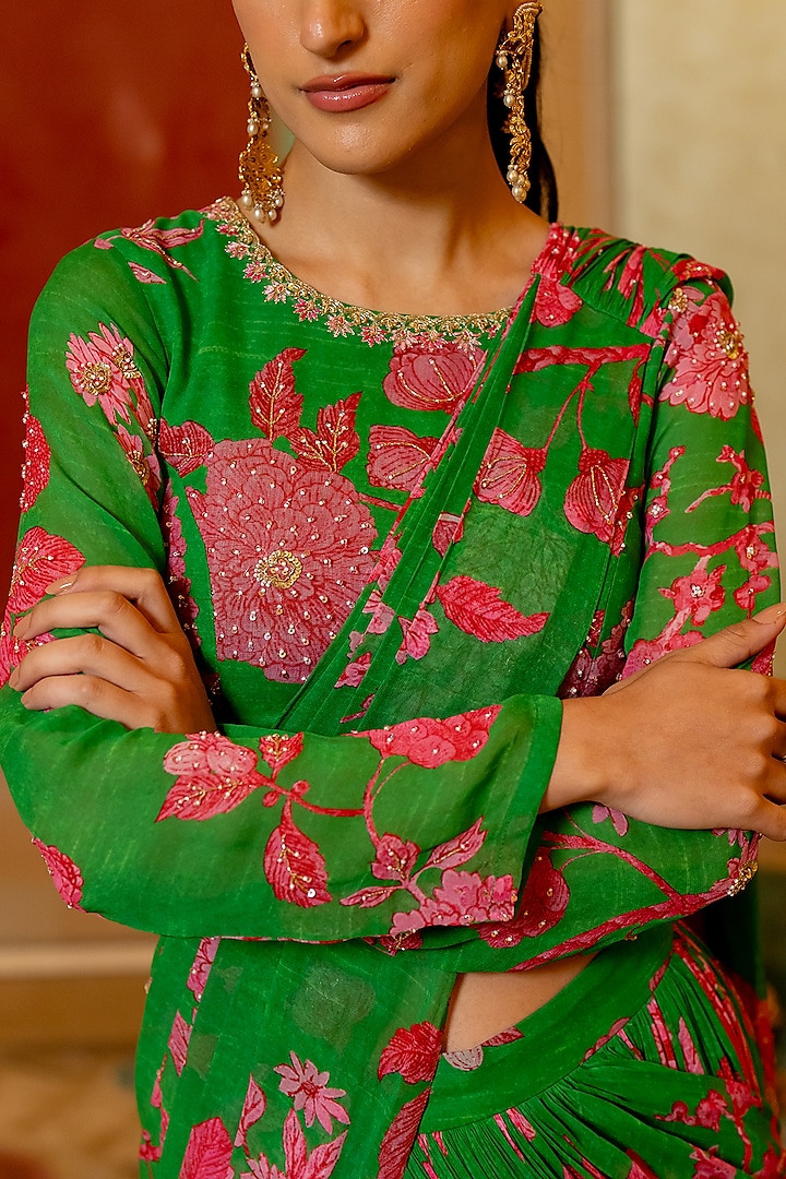 Green Pure Georgette Floral Printed Pre-Stitched Wedding Saree Set by Paulmi & Harsh at Pernia's Pop Up Shop