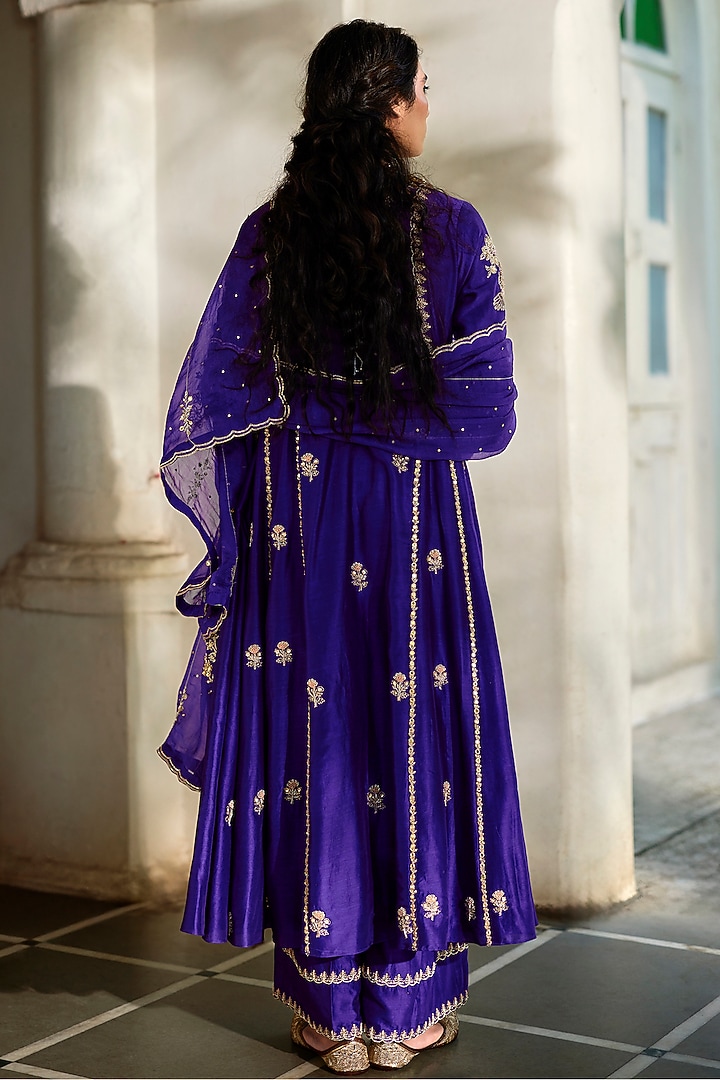 Purple Chiniya Zardosi Hand Embroidered Wedding Anarkali Set by Paulmi & Harsh at Pernia's Pop Up Shop