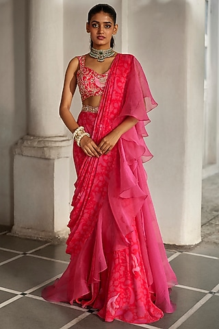 Red & Pink Georgette Floral Printed Pre-Stitched Saree Set by Paulmi & Harsh