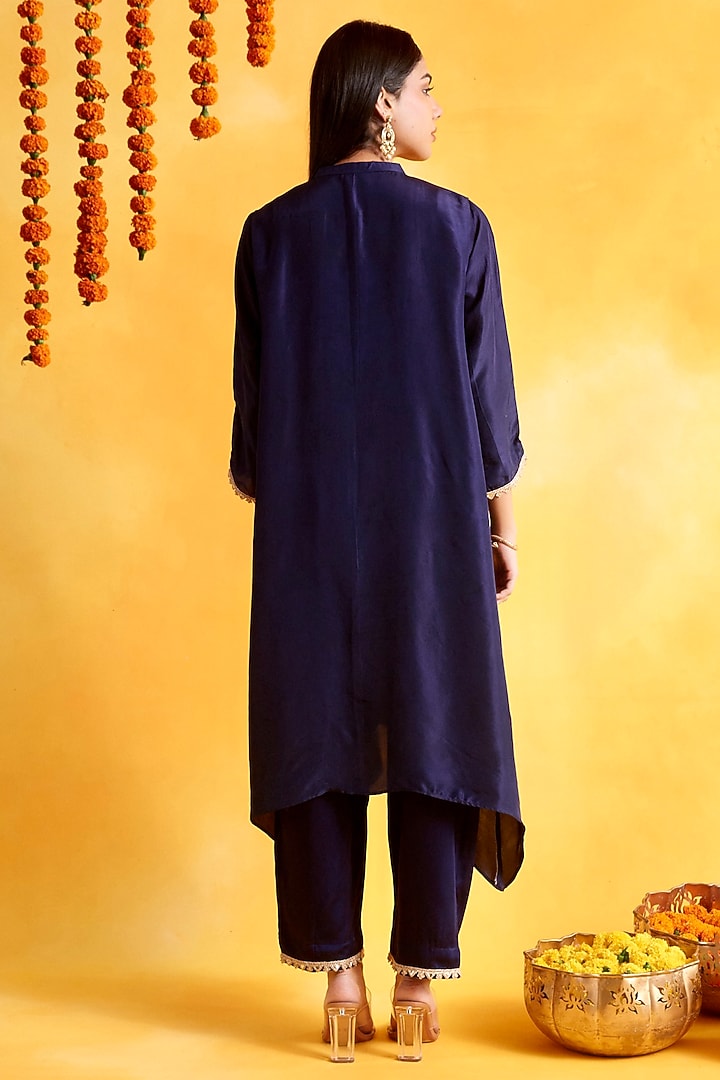Blue Premium Silk Embroidered Kurta Set by Pairaahan at Pernia's Pop Up Shop