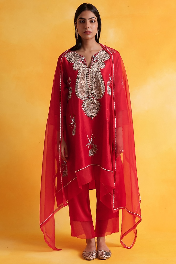 Red Premium Silk Embroidered Kurta Set by Pairaahan