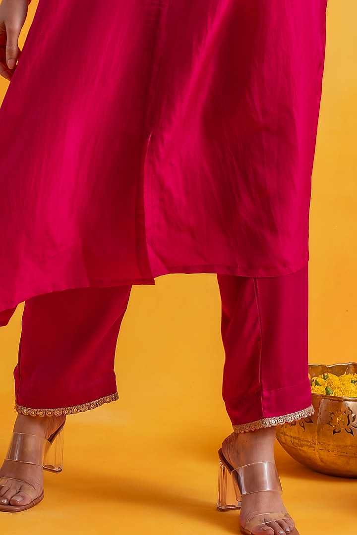 Fuchsia Pink Premium Silk Embroidered Kaftan Set by Pairaahan at Pernia's Pop Up Shop