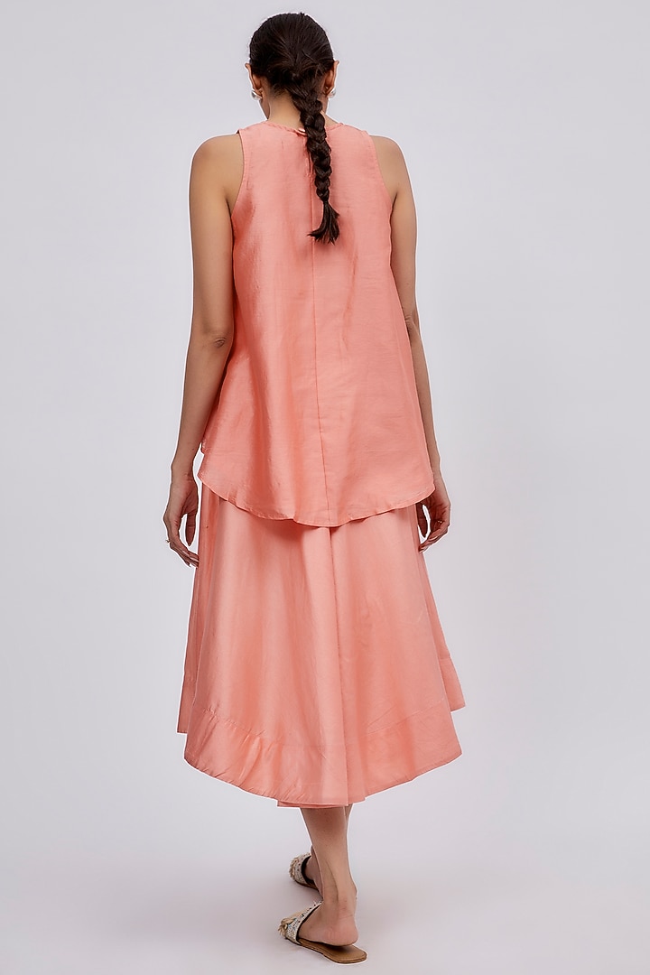 Peach Pure Chanderi Embroidered Skirt Set by Sandhya Shah at Pernia's Pop Up Shop