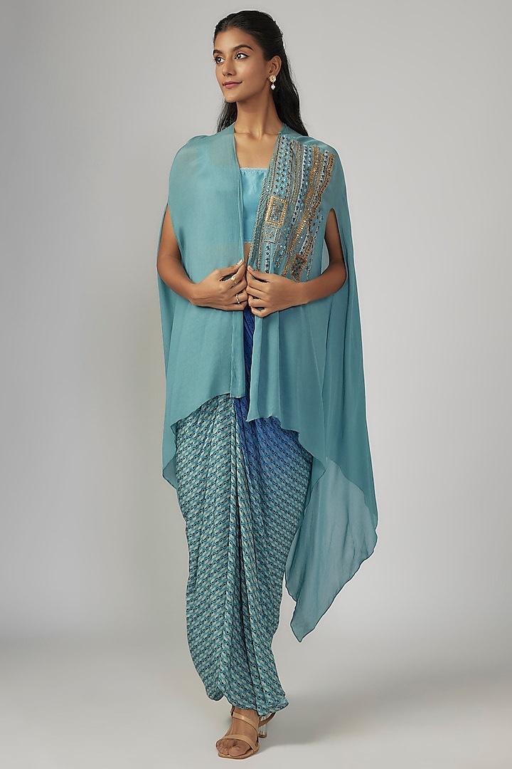 Blue Wrinkle Chinon Embroidered Fluid Cape Set by Sandhya Shah at Pernia's Pop Up Shop