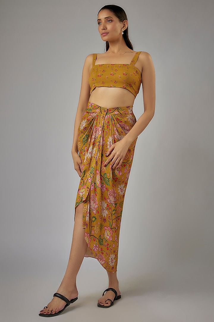 Mustard Double Georgette Floral Printed Skirt Set by Sandhya Shah at Pernia's Pop Up Shop