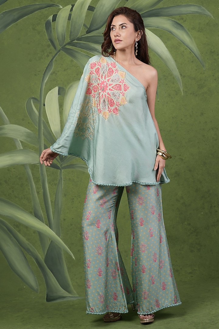 Multi-Colored Dupion Silk Printed & Embroidered Kaftan Set by Sandhya Shah at Pernia's Pop Up Shop