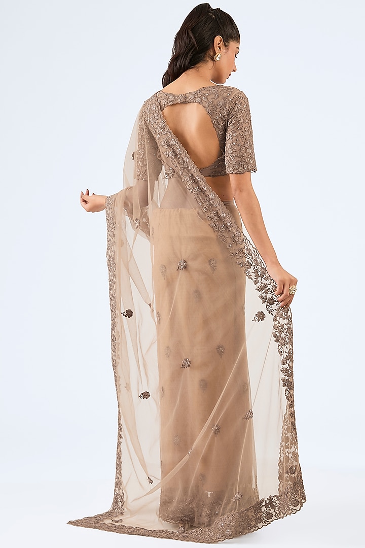 Peach Organza Resham Embroidered Wedding Saree Set by Pallavi Poddar (India) at Pernia's Pop Up Shop