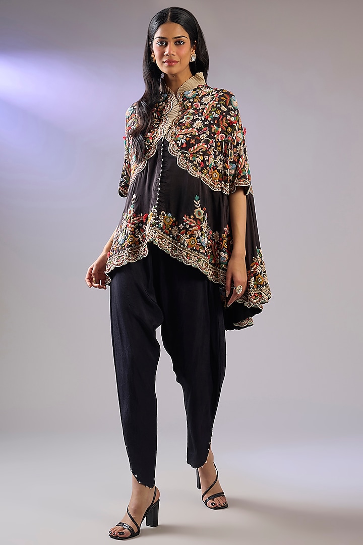 Black Dupion Resham & Zardosi Work Cape Set by Pallavi Poddar (India) at Pernia's Pop Up Shop