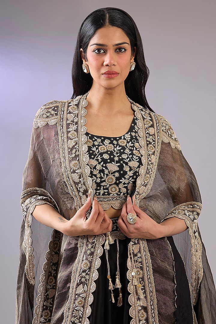 Black Tissue Organza Resham Work Cape Set by Pallavi Poddar (India) at Pernia's Pop Up Shop