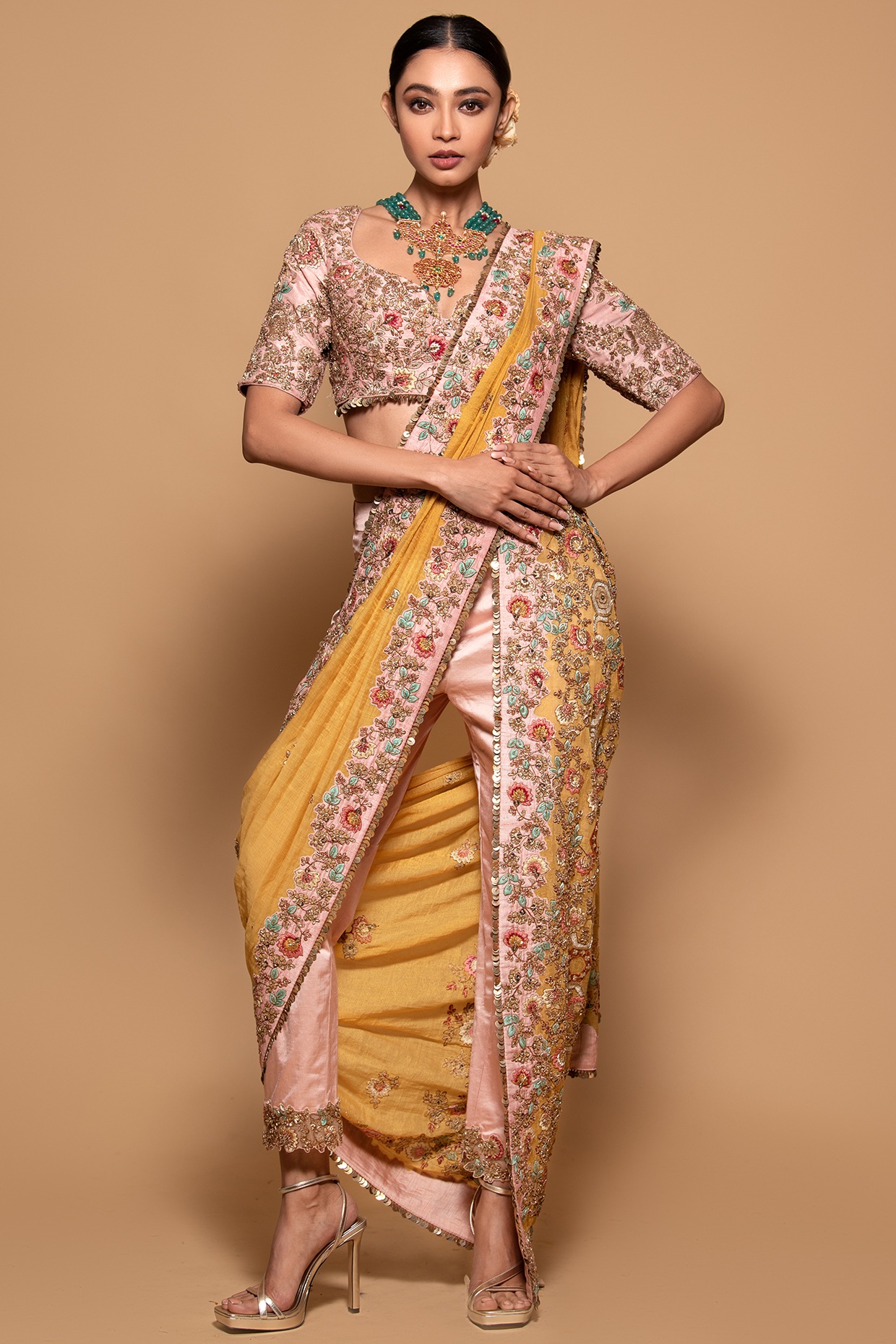 Mekhela chador by pallavi best sale