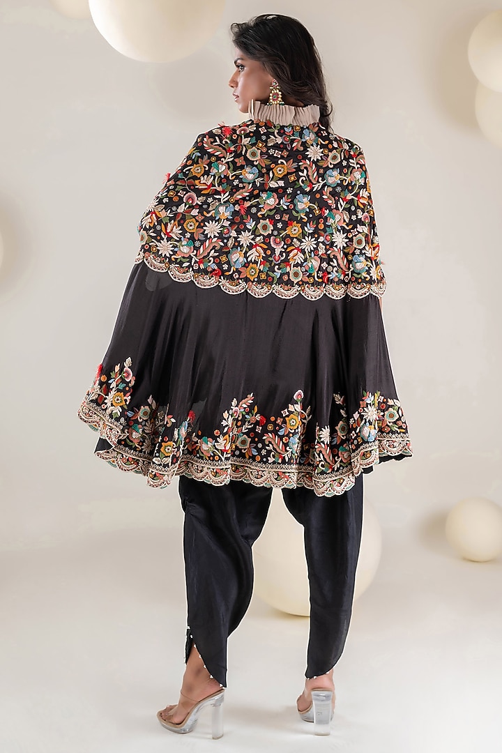 Black Dupion Floral Resham & Zardosi Embroidered Cape Set by Pallavi Poddar (India) at Pernia's Pop Up Shop