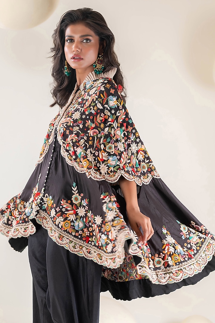 Black Dupion Floral Resham & Zardosi Embroidered Cape Set by Pallavi Poddar (India) at Pernia's Pop Up Shop