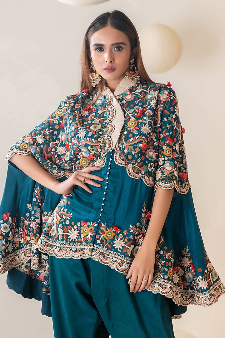 Peacock Blue Dupion Floral Resham & Zardosi Embroidered Cape Set by Pallavi Poddar (India) at Pernia's Pop Up Shop