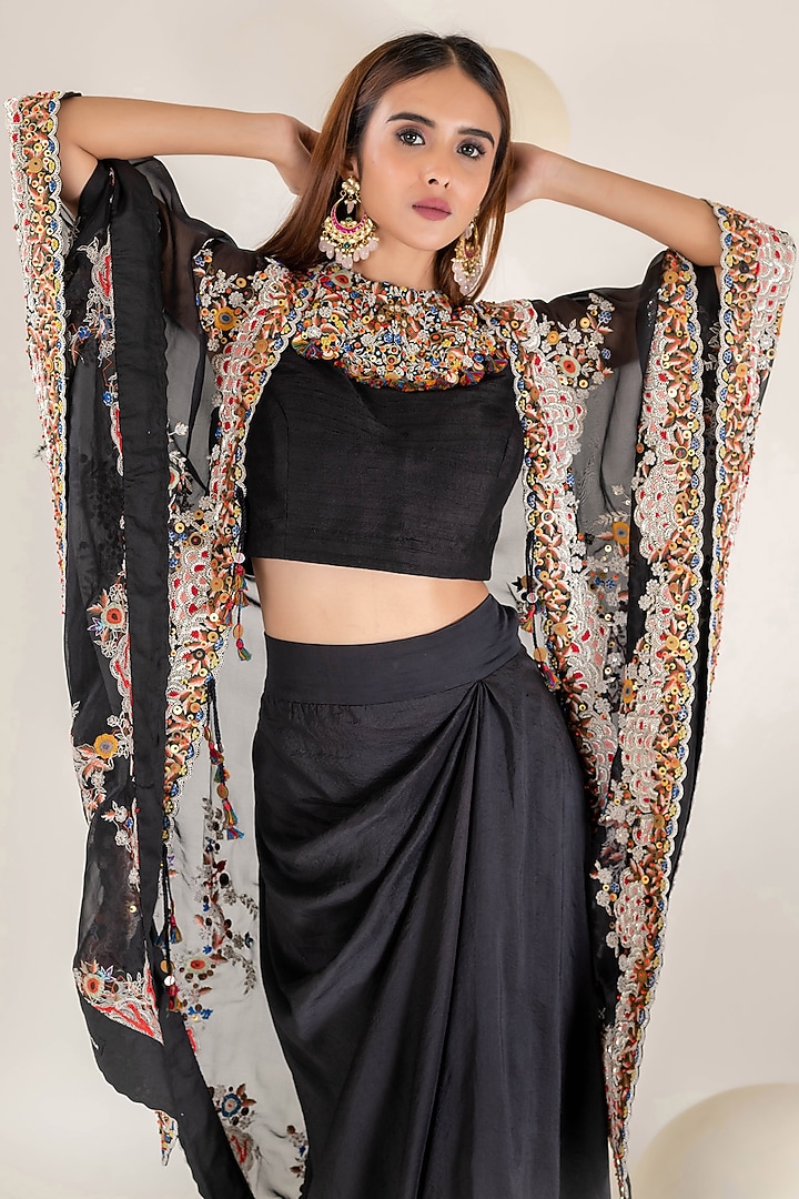 Black Organza Resham & Zardosi Embroidered Cape Set by Pallavi Poddar (India) at Pernia's Pop Up Shop