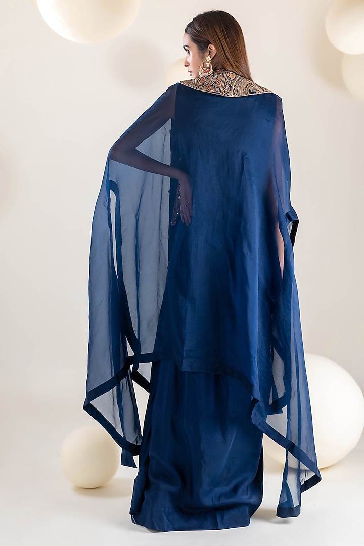 Navy Blue Organza Dori & Resham Hand Embroidered Cape Set by Pallavi Poddar (India) at Pernia's Pop Up Shop