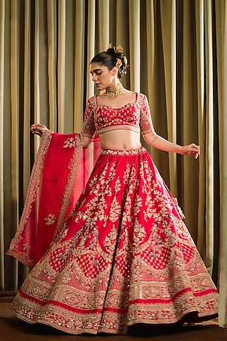 Red Raw Silk Dabka Handwork Lehenga Set by Pallavi Poddar (India)