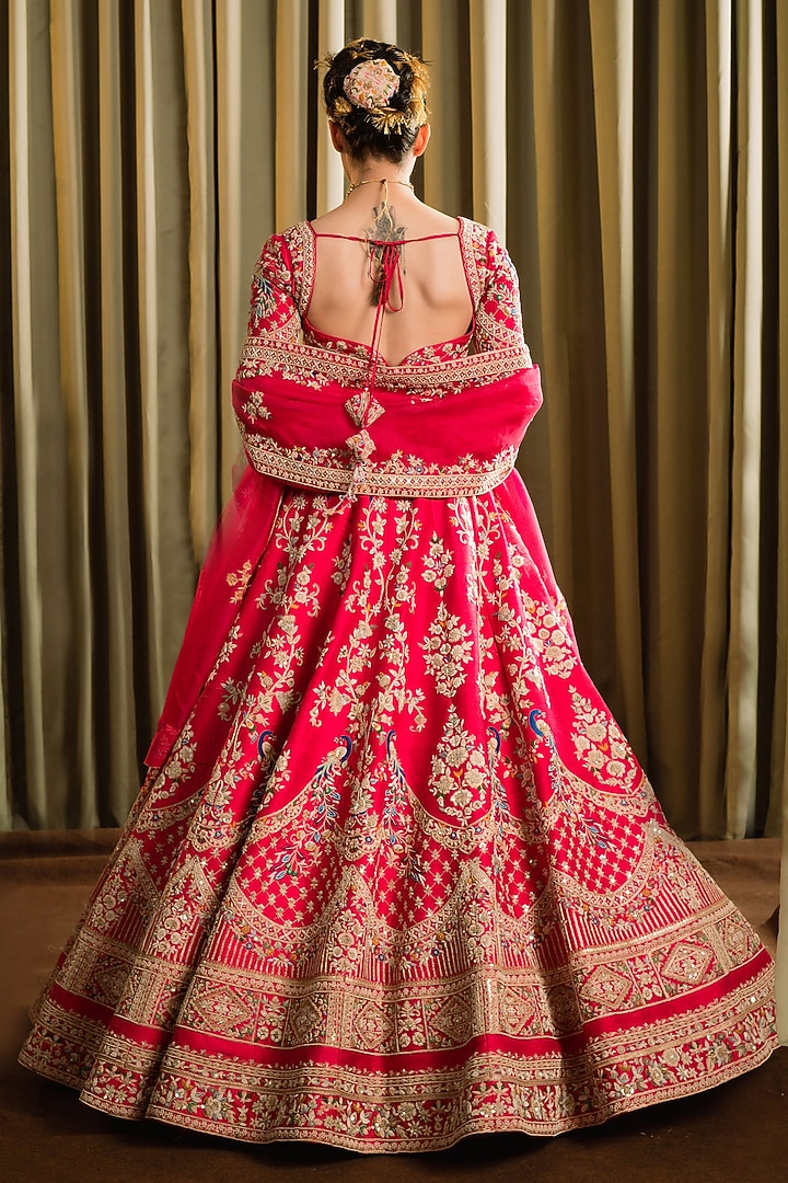 Red Raw Silk Dabka Handwork Bridal Lehenga Set by Pallavi Poddar