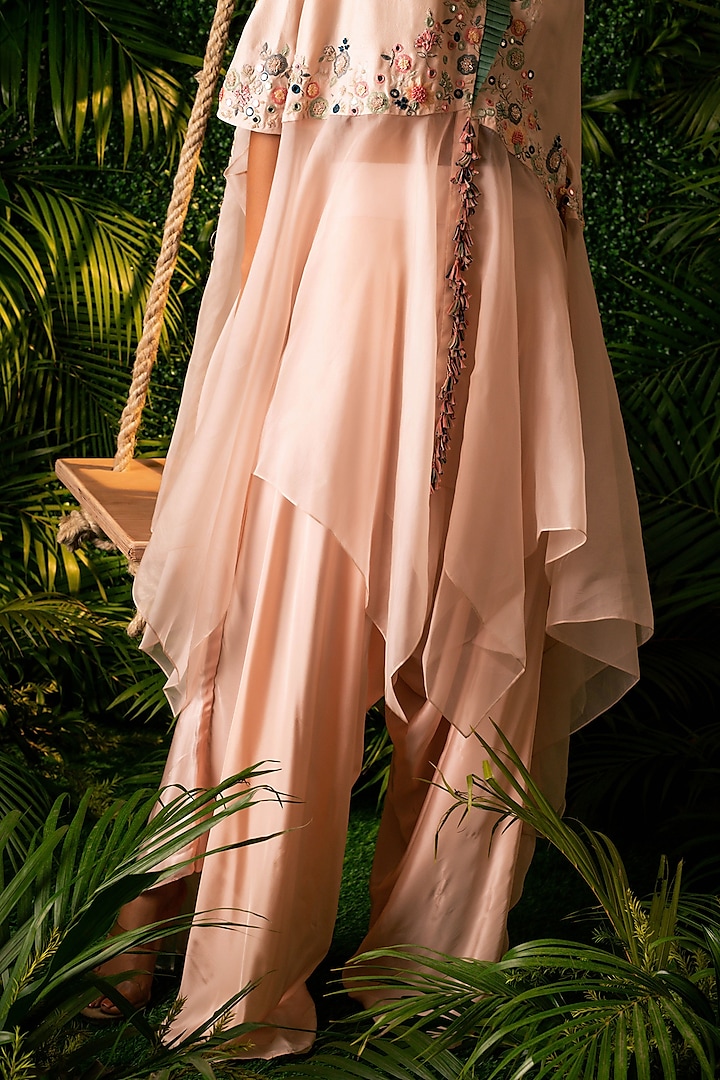 Pink Dupion & Organza Embroidered Cape Set by Pallavi Poddar (India) at Pernia's Pop Up Shop