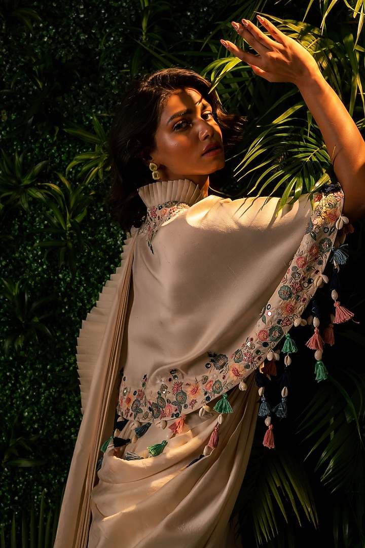 Ivory Dupion Draped Wedding Saree Set by Pallavi Poddar (India) at Pernia's Pop Up Shop