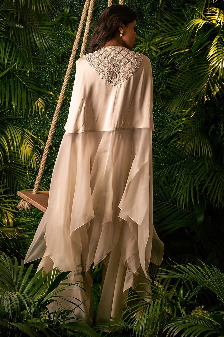 Ivory Dupion & Organza Embroidered Tunic Set by Pallavi Poddar (India) at Pernia's Pop Up Shop