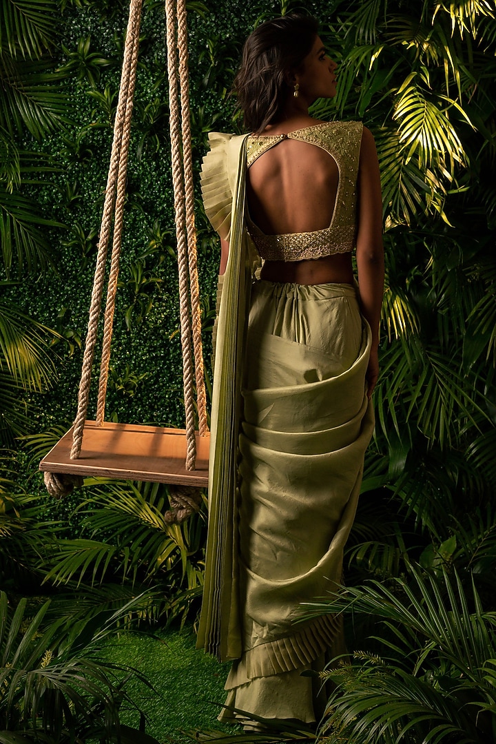 Green Dupion Draped Wedding Saree Set by Pallavi Poddar (India) at Pernia's Pop Up Shop