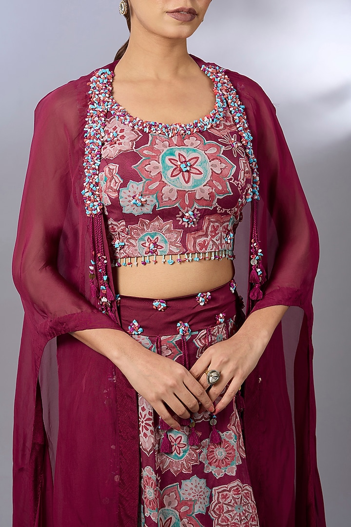 Wine Organza Printed Cape Set by Pallavi Poddar (India) at Pernia's Pop Up Shop
