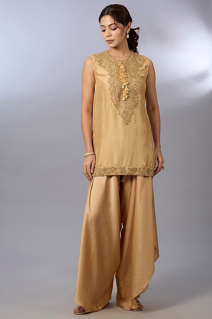 Gold Dupion Zardosi Work Cape Set by Pallavi Poddar (India) at Pernia's Pop Up Shop