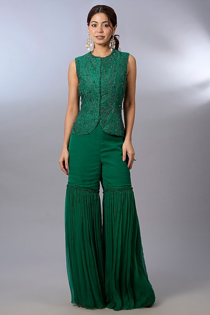 Emerald Green Organza & Chiffon Embroidered Cape Set by Pallavi Poddar (India) at Pernia's Pop Up Shop