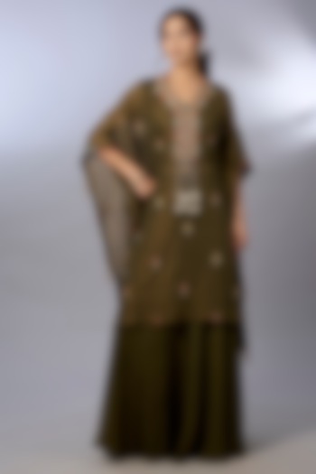 Mehendi Green Tissue Embroidered Kaftan Set by Pallavi Poddar (India) at Pernia's Pop Up Shop