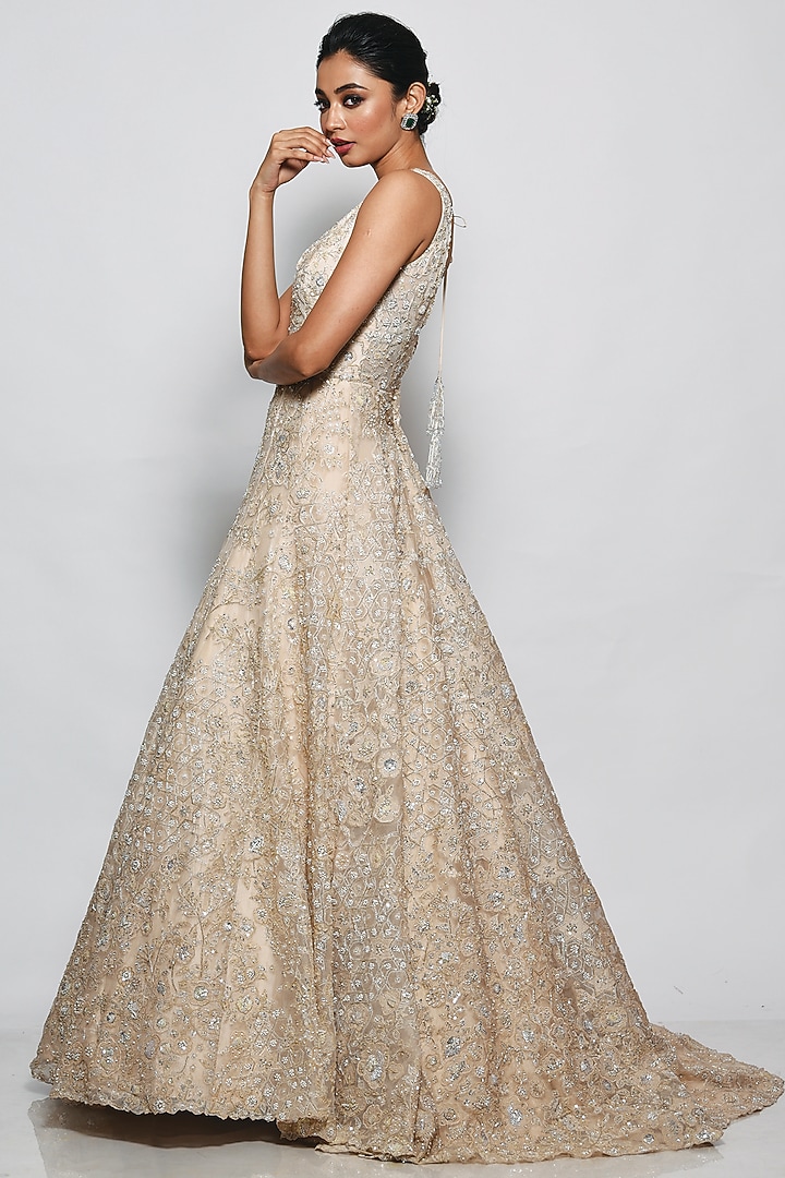 Ivory Organza Embellished Wedding Gown by Pallavi Poddar (India) at Pernia's Pop Up Shop