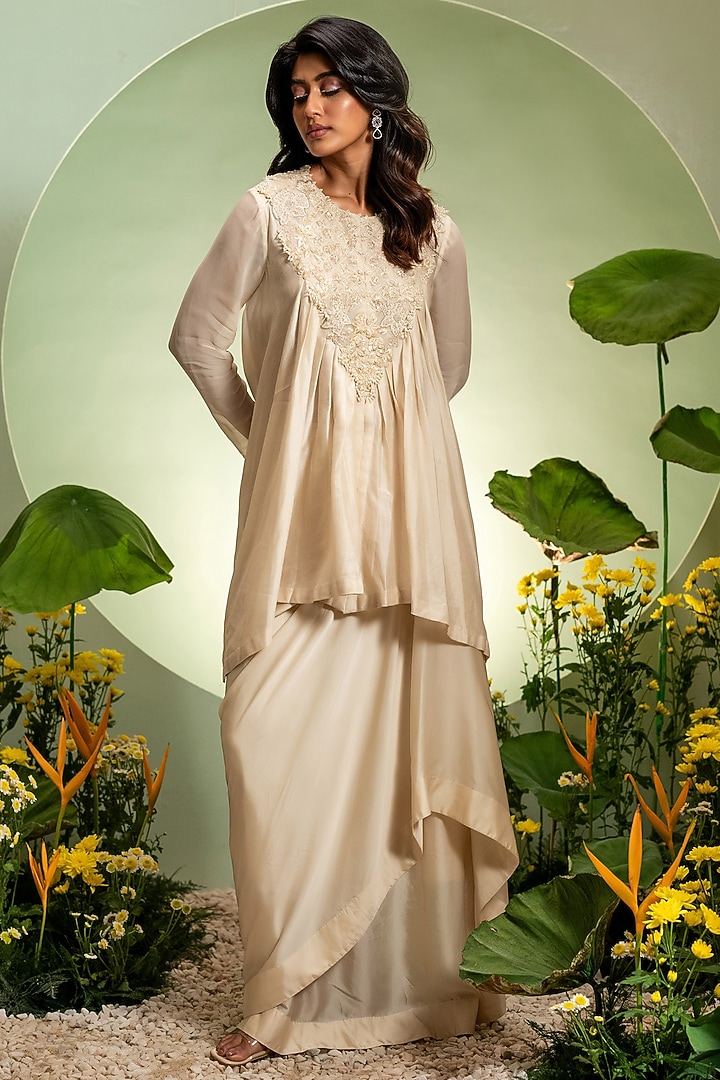 Ivory Chanderi Satin Skirt Set by Pallavi Poddar (India) at Pernia's Pop Up Shop