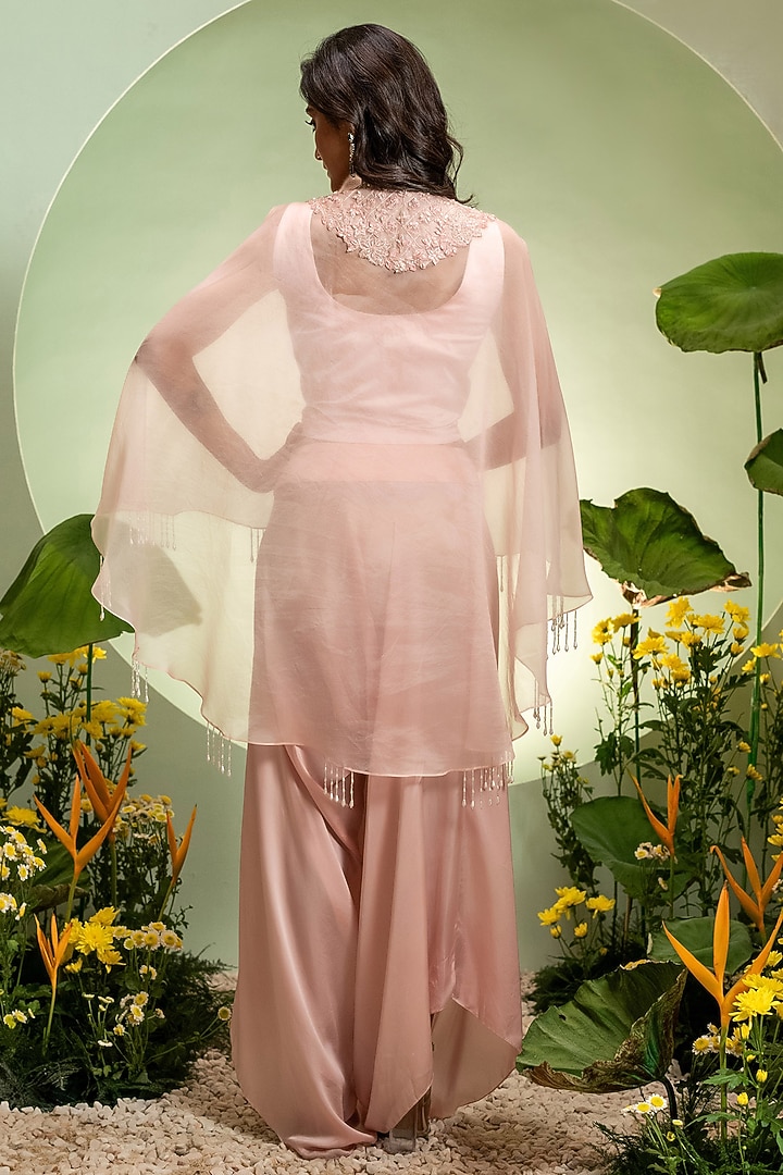 Pink Organza Satin Cutdana Embroidered Cape Set by Pallavi Poddar (India) at Pernia's Pop Up Shop