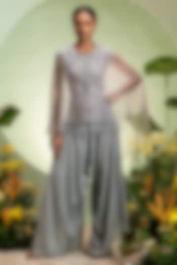Grey Organza Satin Cutdana Embroidered Cape Set by Pallavi Poddar (India) at Pernia's Pop Up Shop