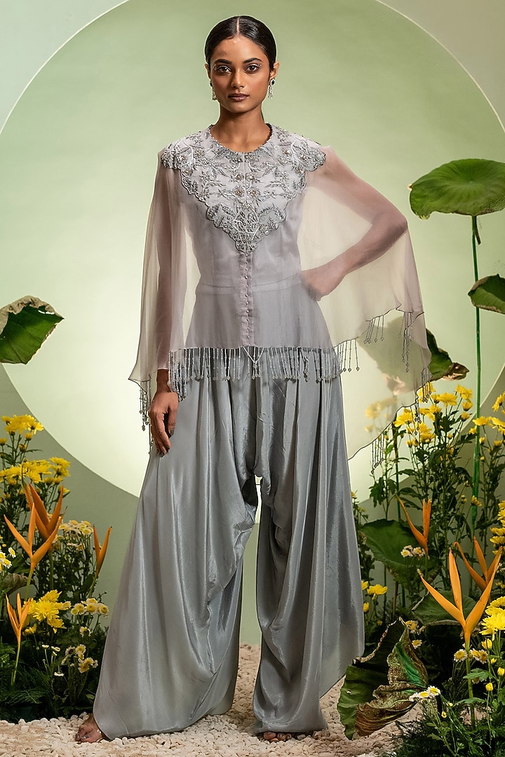 Grey Organza Satin Cutdana Embroidered Cape Set by Pallavi Poddar (India) at Pernia's Pop Up Shop