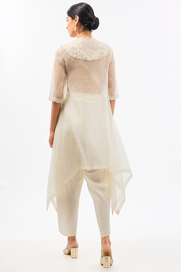 Ivory Cape Dupion & Organza Pearl Work Cape Set by Pallavi Poddar (India) at Pernia's Pop Up Shop