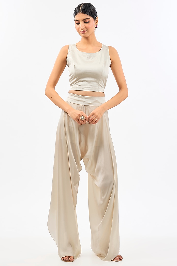 Ivory Cape Dupion & Organza Pearl Work Cape Set by Pallavi Poddar (India) at Pernia's Pop Up Shop