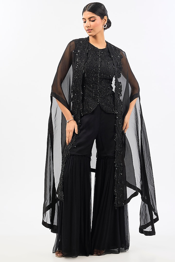 Black Organza Embroidered Cape Set by Pallavi Poddar (India) at Pernia's Pop Up Shop