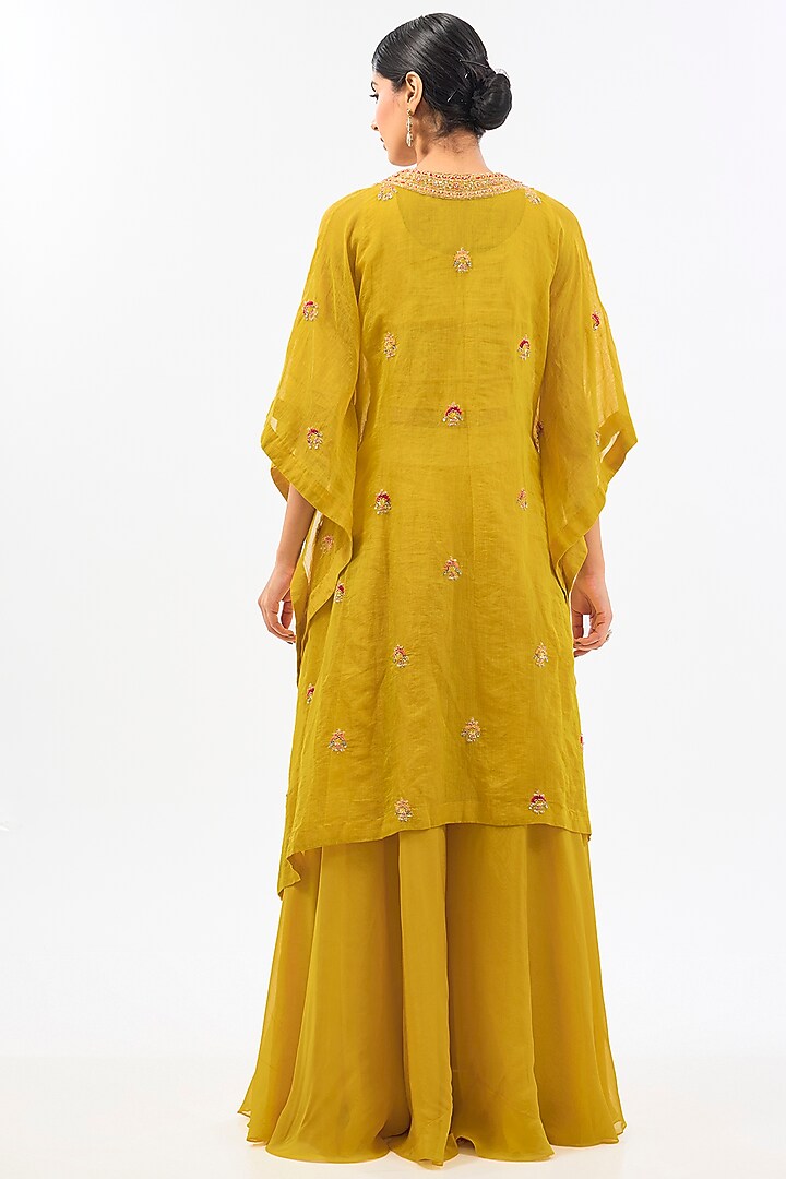 Yellow Dupion Embroidered Kaftan Set by Pallavi Poddar (India) at Pernia's Pop Up Shop